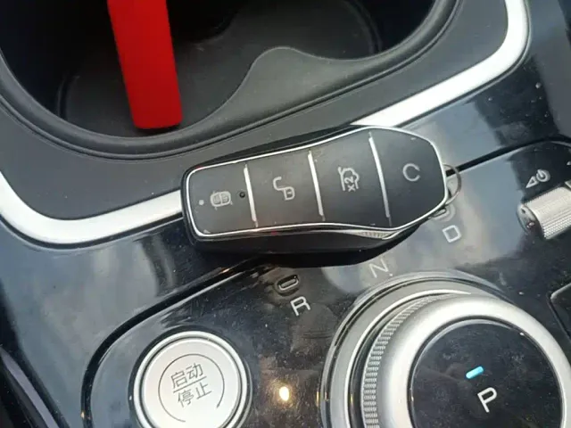 BYD Qin PLUS — Фото автомобиля 8