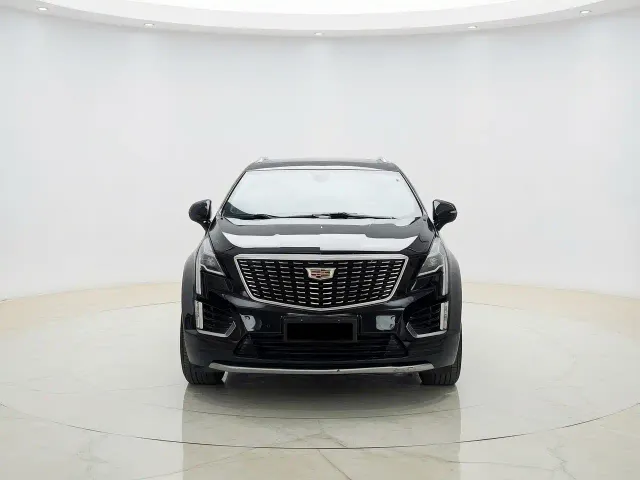 Cadillac XT5 — Фото автомобиля 2