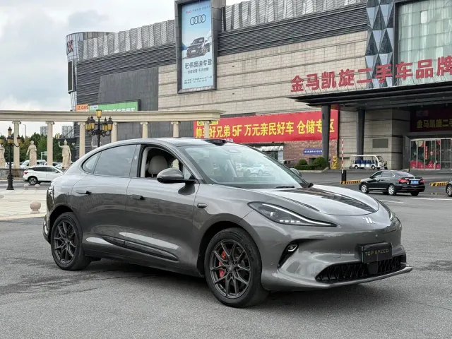 IM Motors LS6 — Фото автомобиля 3