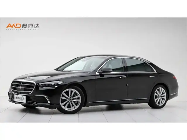 Фотография автомобиля — Mercedes-Benz S-Class