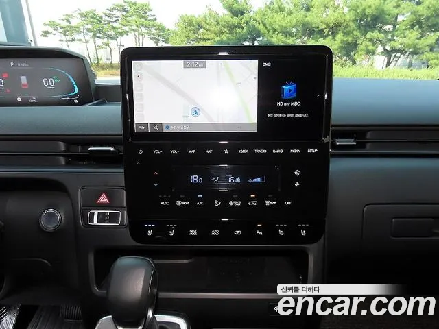 Hyundai Staria — Фото автомобиля 12