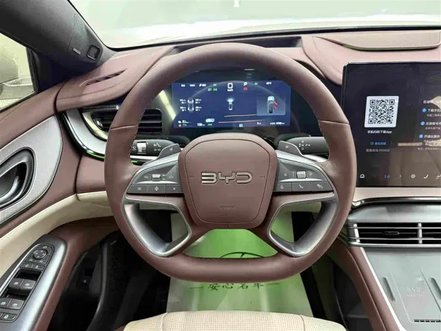 BYD Seal 07 DM-i — Фото автомобиля 14