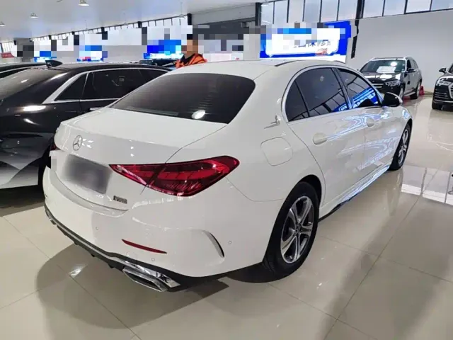 Mercedes-Benz C-Class — Фото автомобиля 6