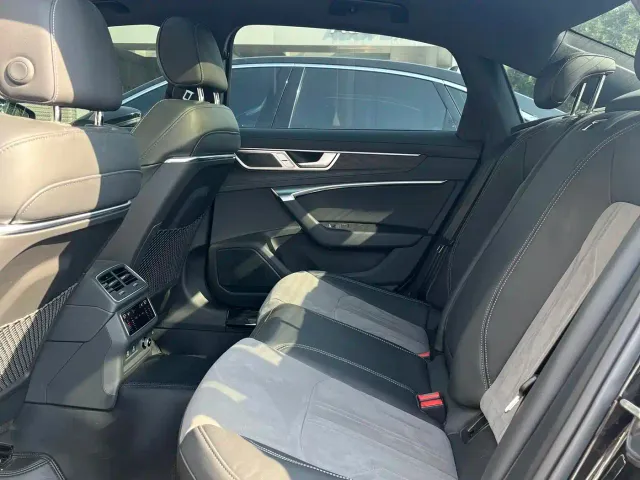 Audi A6L — Фото автомобиля 7