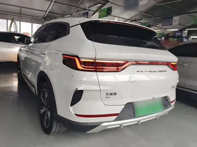 BYD Song PLUS — Фото автомобиля 4