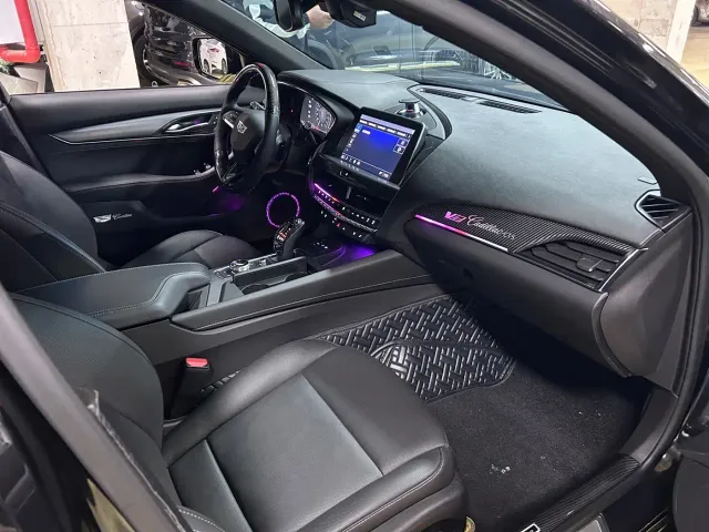 Cadillac CT5 — Фото автомобиля 12