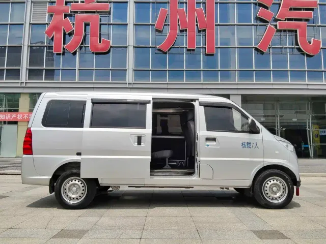 Linxys Yufeng EV50 — Фото автомобиля 5
