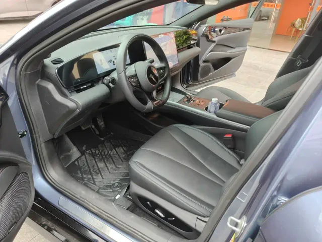 BYD Seal — Фото автомобиля 9