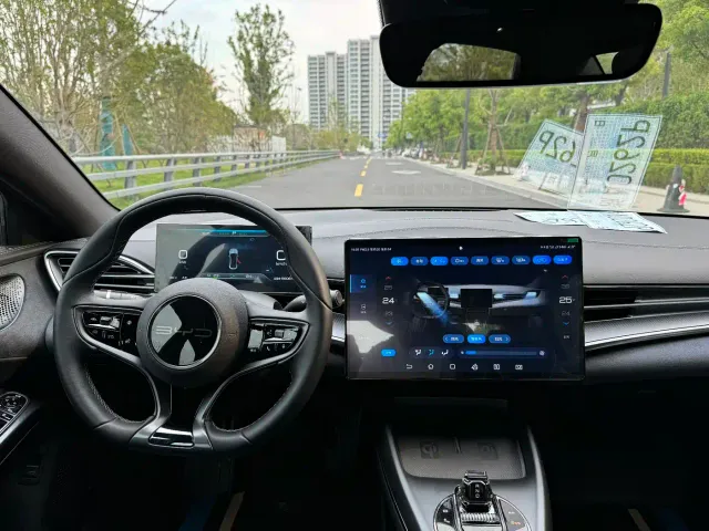 BYD Seal 2022 550km Standard Range RWD Elite — Фото автомобиля 9