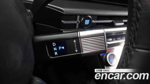 Hyundai Santa Fe MX5 — Фото автомобиля 12