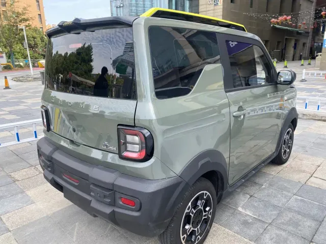 Geely Panda — Фото автомобиля 10
