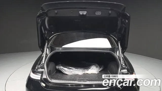 Hyundai Ioniq 6 — Фото автомобиля 26
