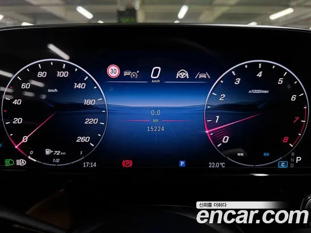 Mercedes-Benz E-Class W214 — Фото автомобиля 11