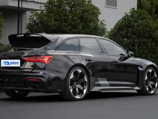 Audi RS 6 — Фото автомобиля 3