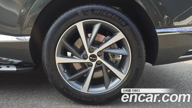 Genesis GV80 2.5T Бензин AWD — Фото автомобиля 16