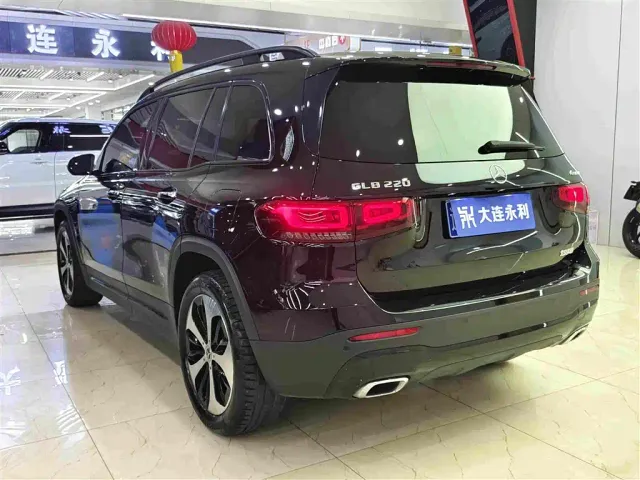 Mercedes-Benz GLB-Class — Фото автомобиля 16