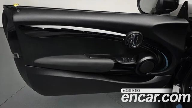 MINI Cooper — Фото автомобиля 13