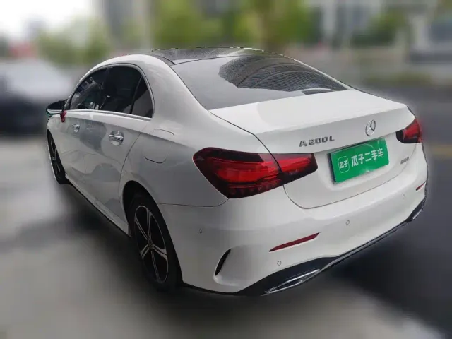 Mercedes-Benz A-Class — Фото автомобиля 24