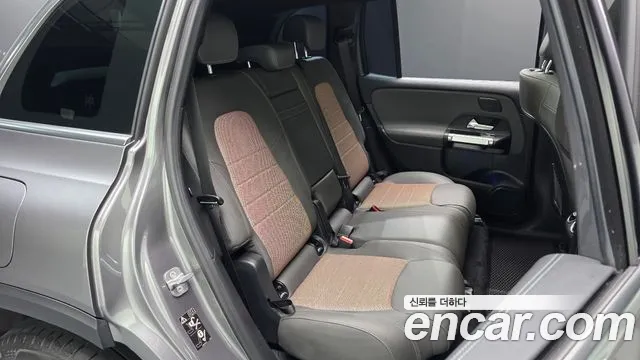 Mercedes-Benz EQB X243 — Фото автомобиля 11