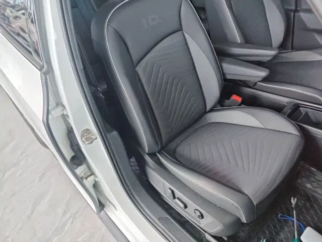 Volkswagen ID.3 — Фото автомобиля 24
