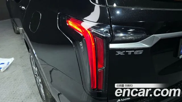 Cadillac XT6 — Фото автомобиля 23