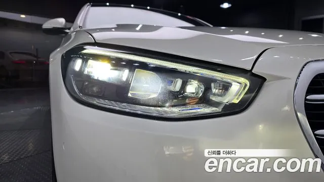 Mercedes-Benz S-Class — Фото автомобиля 21