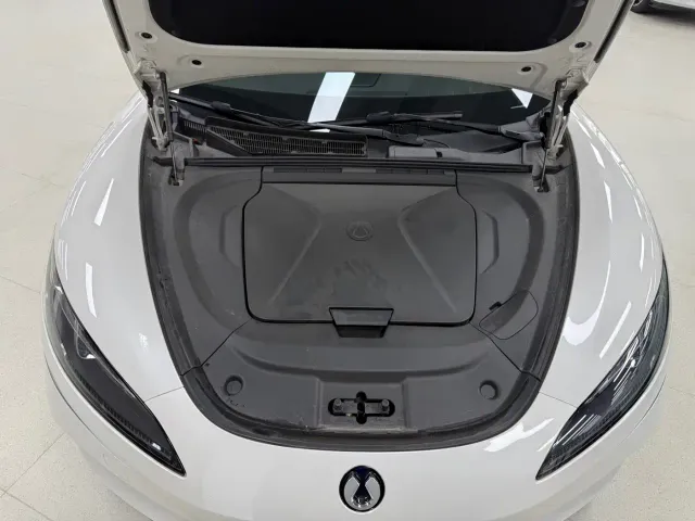 Denza Z9GT — Фото автомобиля 7