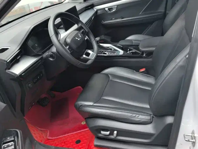 Wuling Asta — Фото автомобиля 9