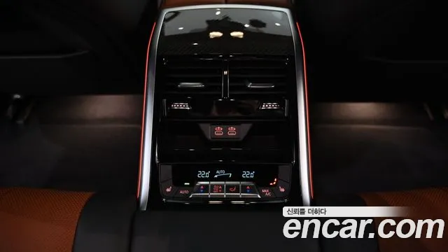 BMW 8 Series G15 — Фото автомобиля 14