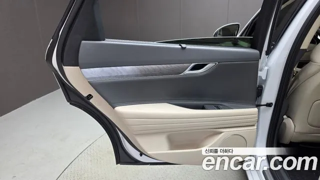 Genesis G80 RG3 — Фото автомобиля 14