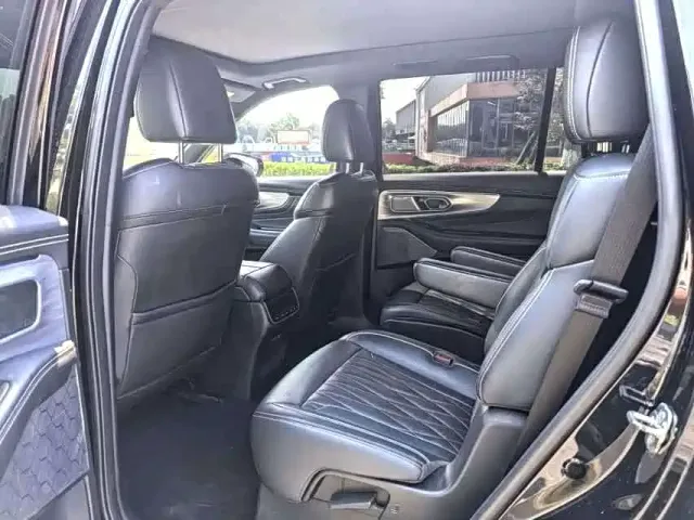 GAC Trumpchi GS8 — Фото автомобиля 6