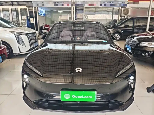 Nio ET5 Touring — Фото автомобиля 2
