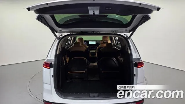 Kia Carnival 4th Gen — Фото автомобиля 20