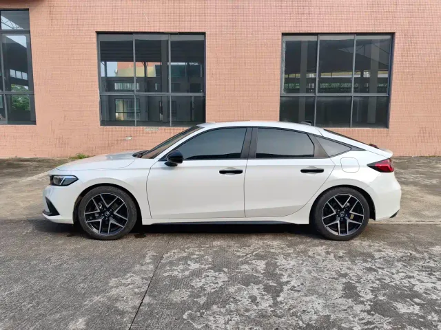 Honda Civic — Фото автомобиля 5