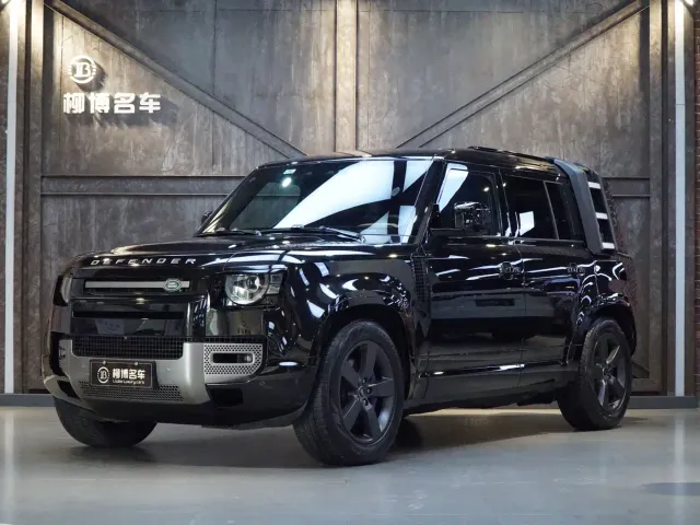 Фотография автомобиля — Land Rover Defender