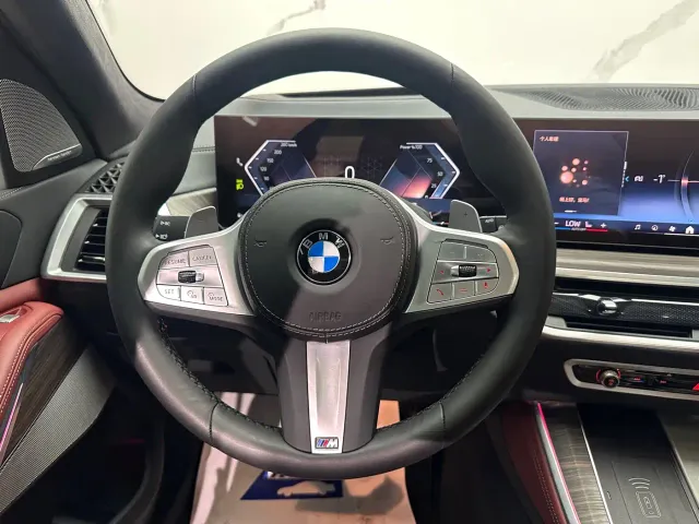 BMW X5 — Фото автомобиля 11