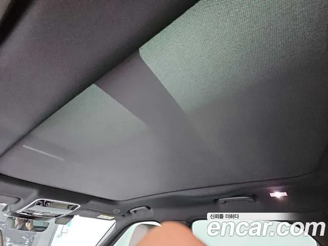 Land Rover Range Rover Velar — Фото автомобиля 15