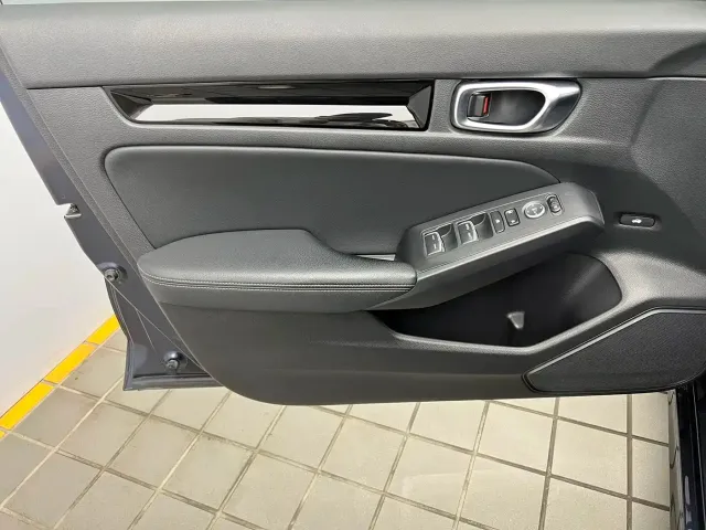 Honda Civic — Фото автомобиля 15