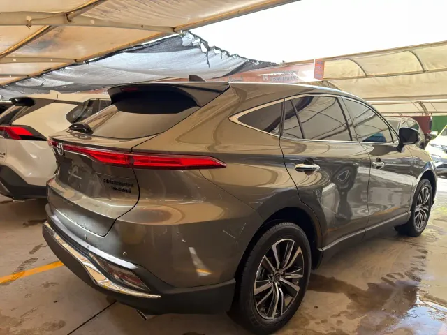 Toyota Harrier — Фото автомобиля 7