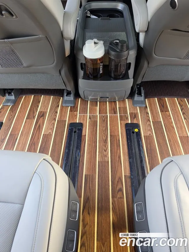 Hyundai Staria — Фото автомобиля 10