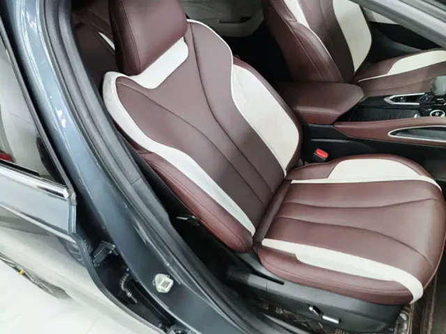 Geely Xingyue L — Фото автомобиля 24