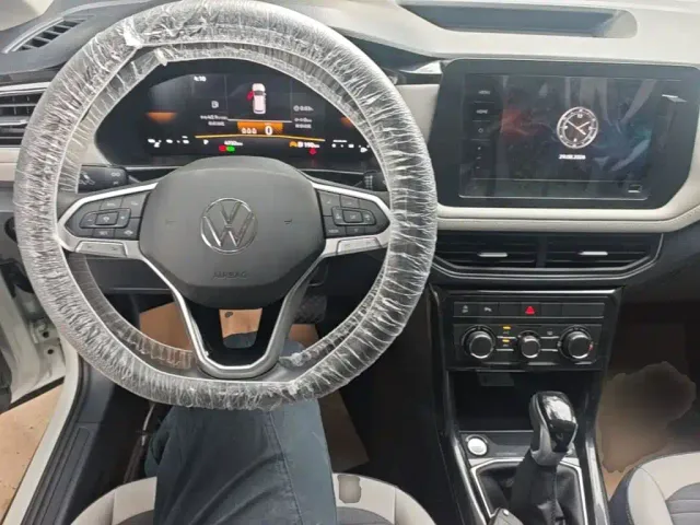 Volkswagen Tharu — Фото автомобиля 9