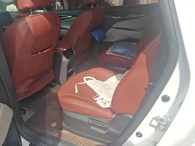 Maxus G50 — Фото автомобиля 11