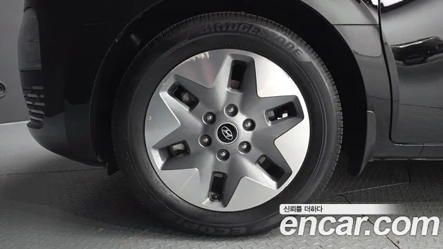 Hyundai Staria — Фото автомобиля 5