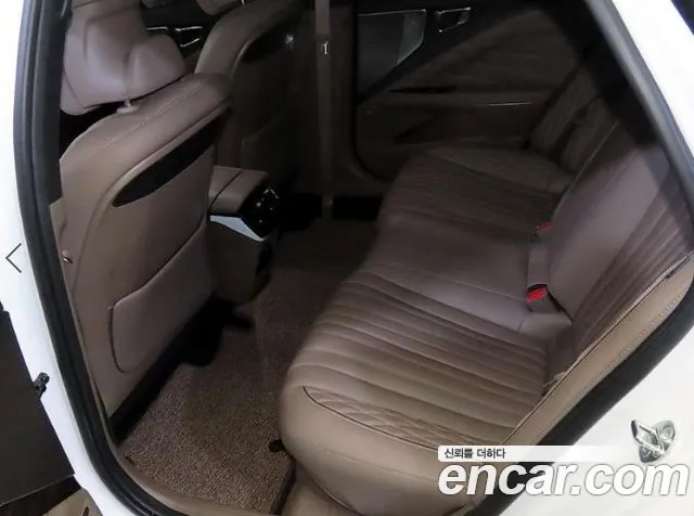 Kia K8 Hybrid — Фото автомобиля 7