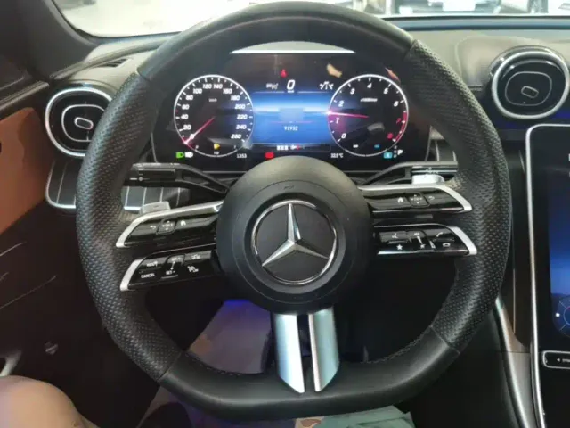 Mercedes-Benz C-Class — Фото автомобиля 10