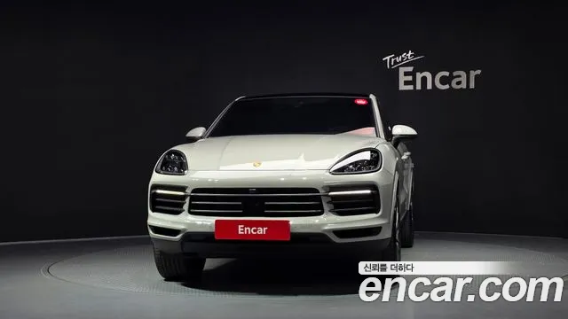 Porsche Cayenne PO536 — Фото автомобиля 3