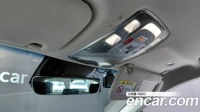 Genesis GV70 — Фото автомобиля 18