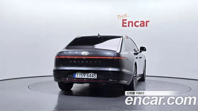 Hyundai Grandeur GN7 — Фото автомобиля 4