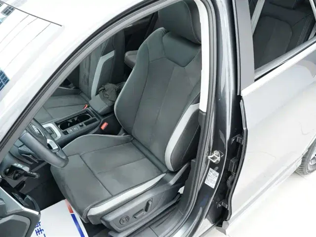 Audi Q3 — Фото автомобиля 6